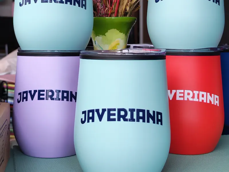 Vasos térmicos de colores